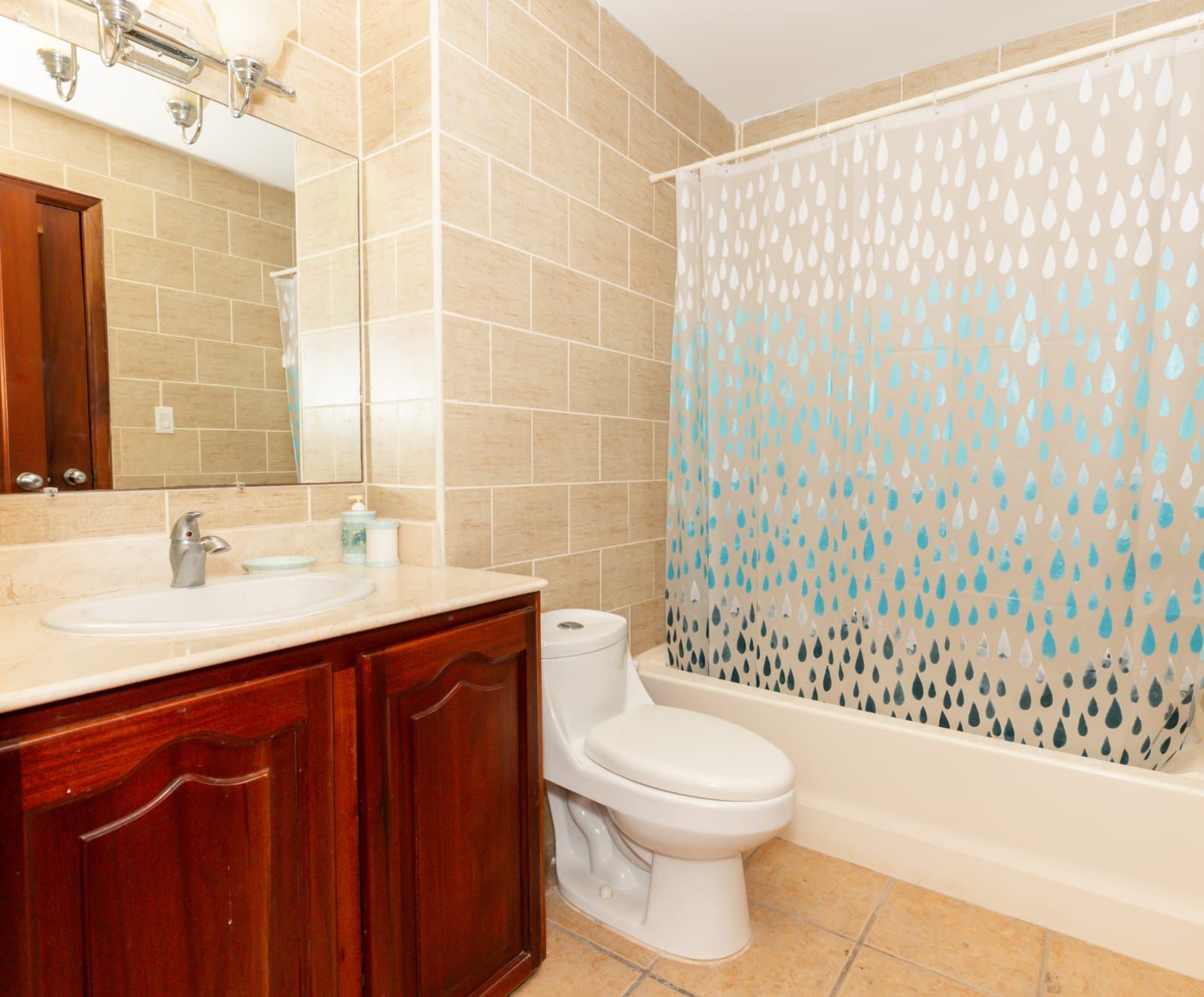 Venta de apartamento en segundo piso en Juan Dolio  Foto 7266637-9.jpg