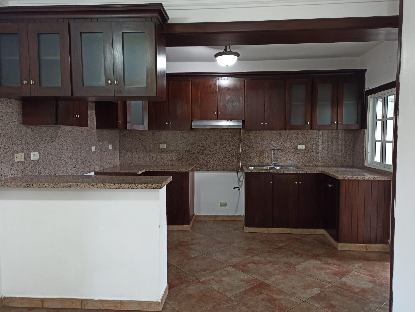 APARTAMENTO DE 107 METROS DE CONSTRUCCION !!! Foto 7266858-2.jpg