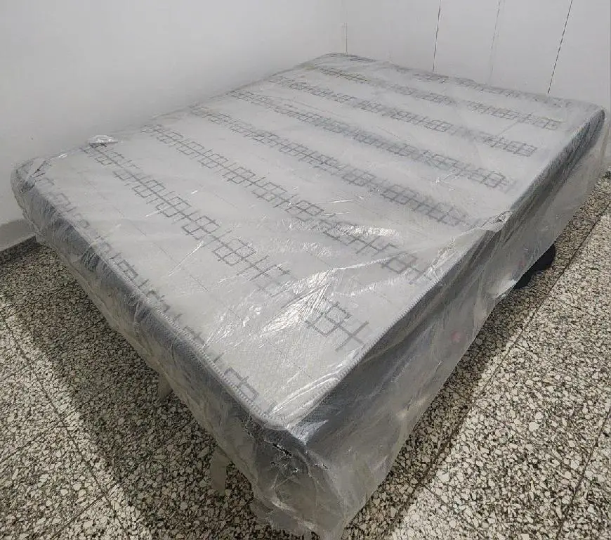 CAMA QUEEN SIZE PILLOW TOP EN SU FUNDA ORIGINAL ORIGINAL CON BASE Foto 7267326-1.jpg