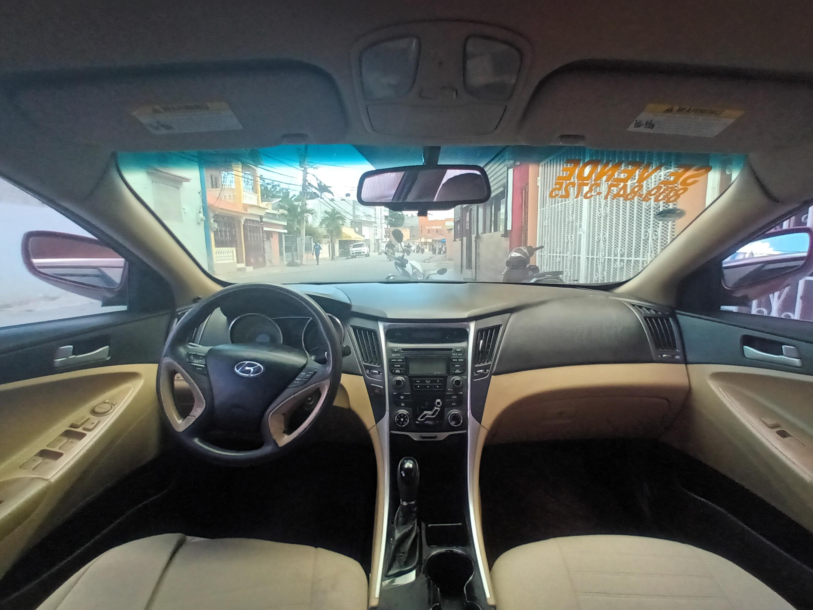 Hyundai Sonata Americano 809-847-3725  Foto 7267965-4.jpg
