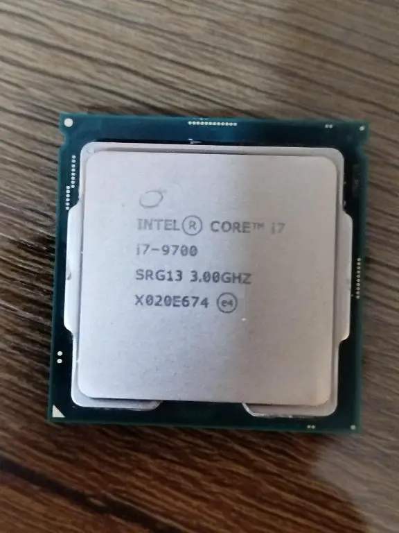 Procesador Intel i7 9700 Foto 7269078-1.jpg