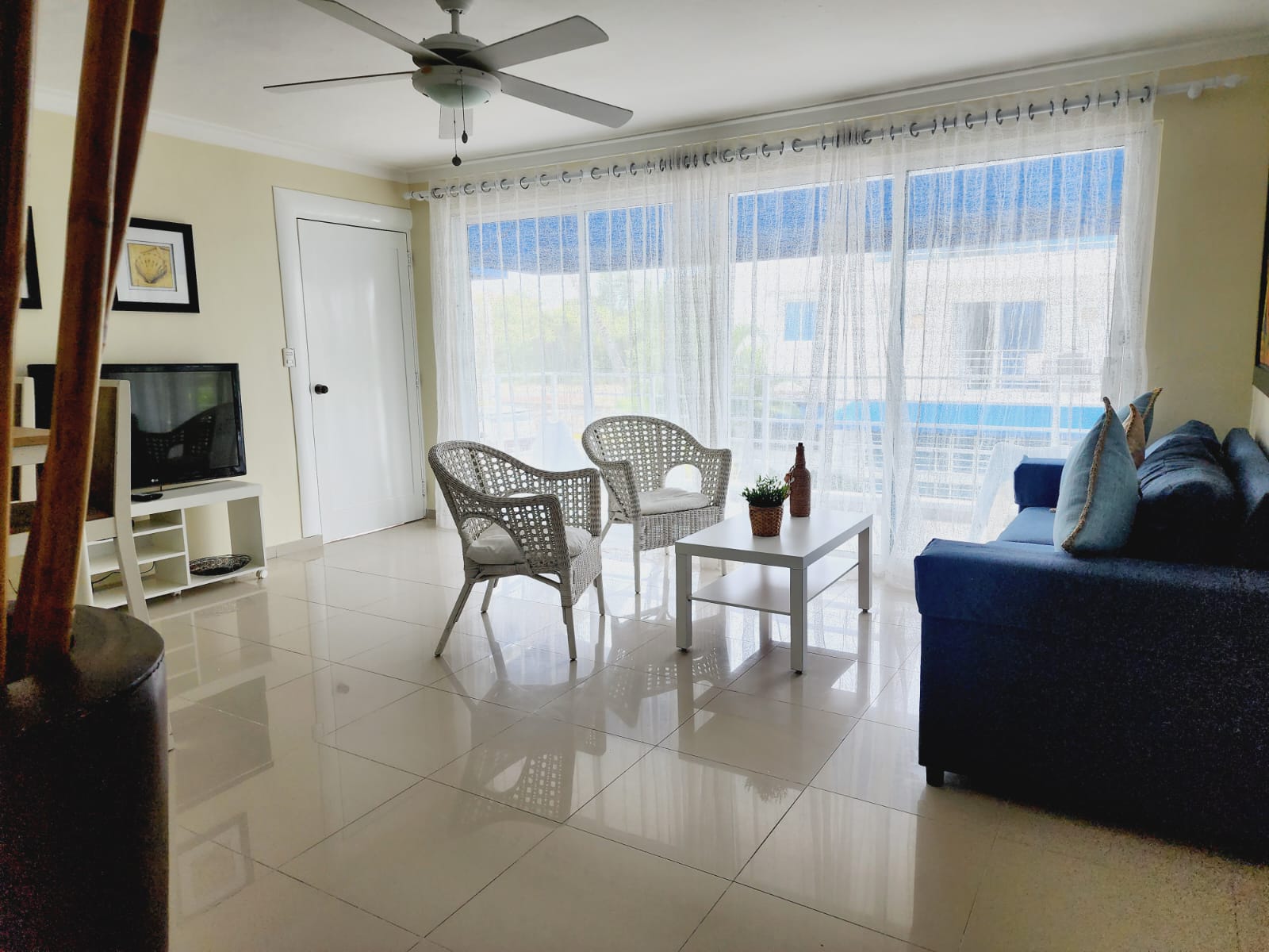 Vendo apartamento totalmente amueblado en Juan Dolió Foto 7269676-5.jpg
