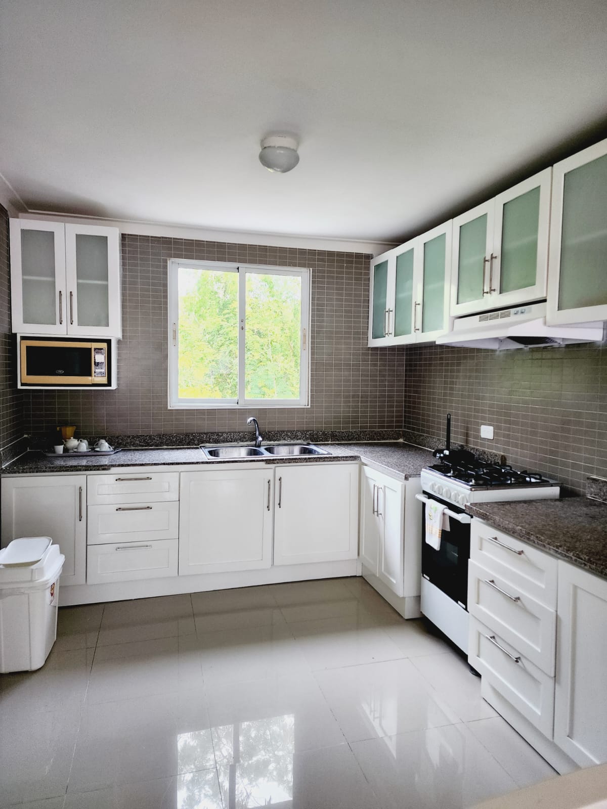 Vendo apartamento totalmente amueblado en Juan Dolió Foto 7269676-9.jpg