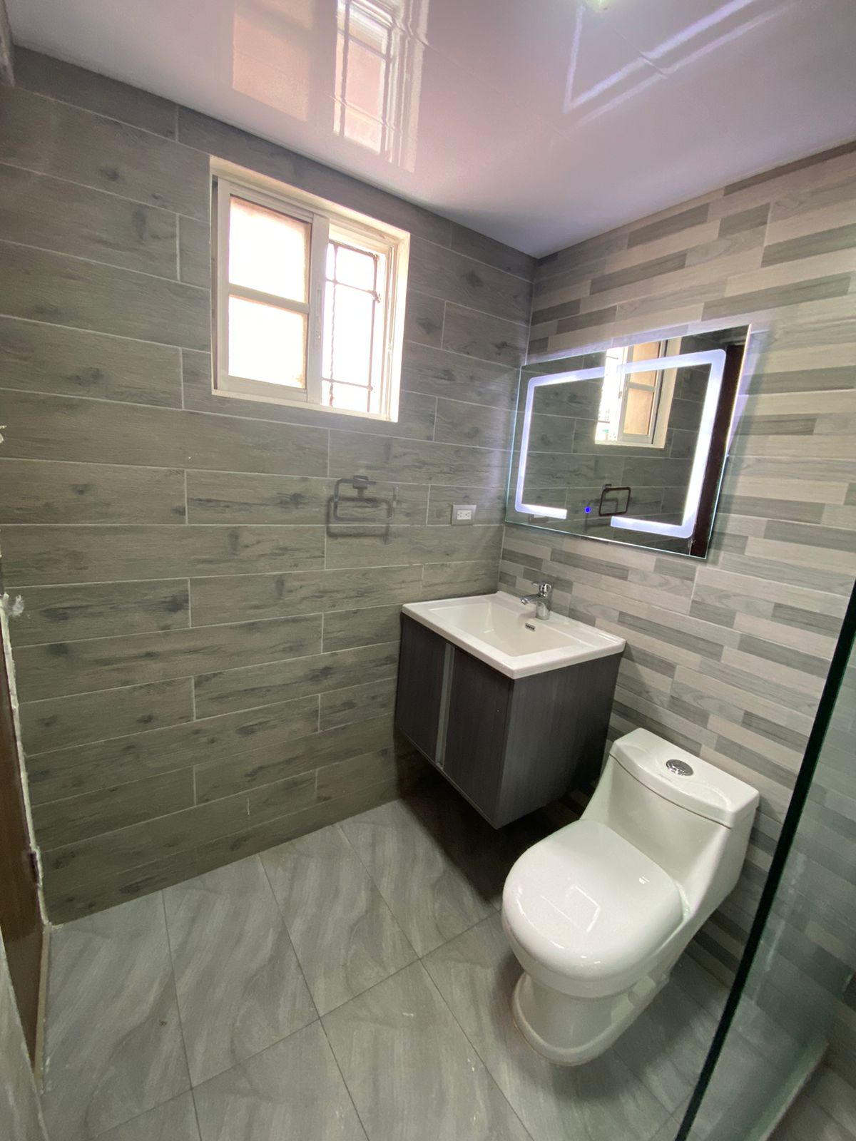 Vendo Apartamento en Santo Domingo Este  Foto 7269755-1.jpg