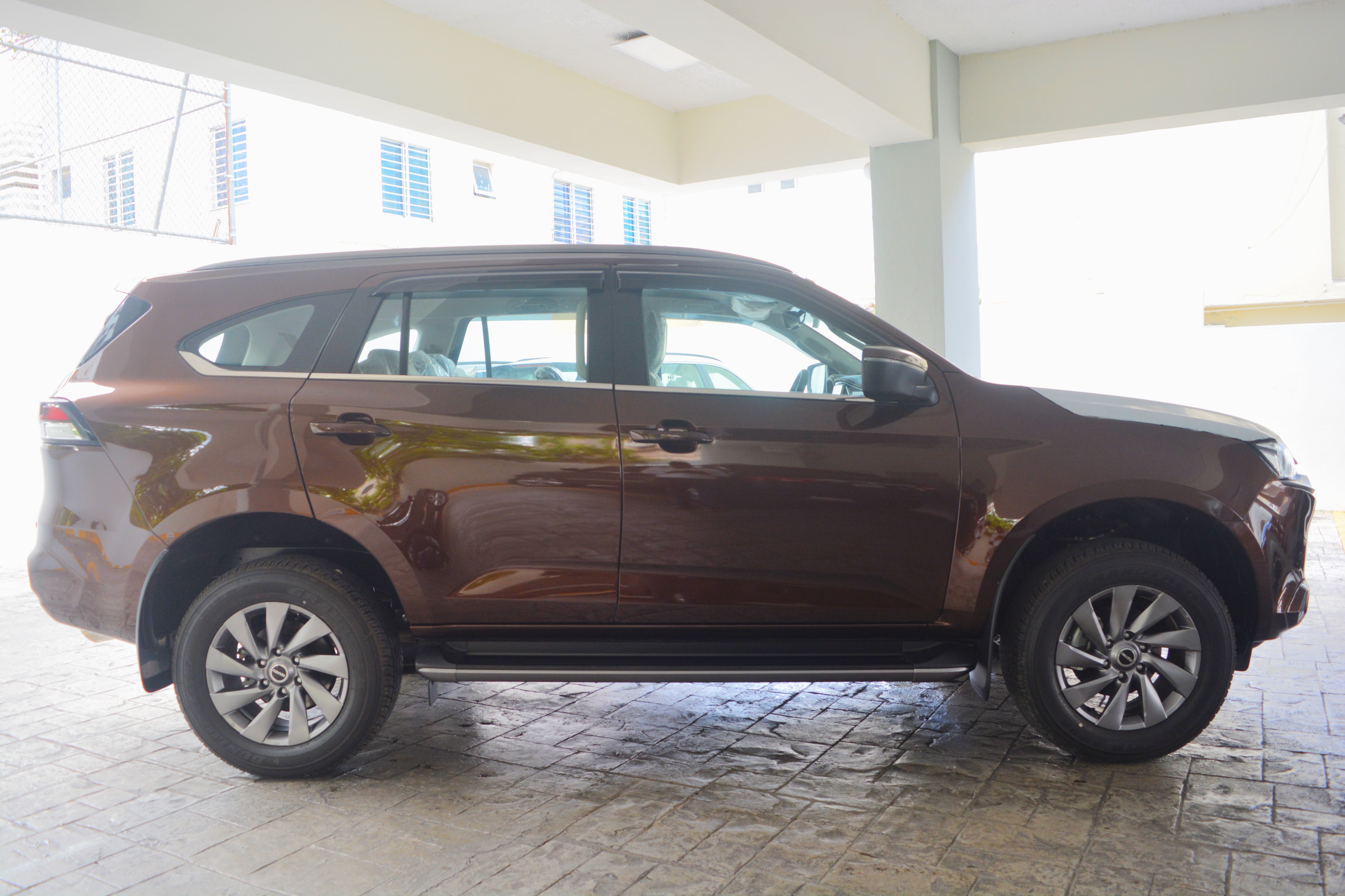 Isuzu Mux 2024  Foto 7271108-4.jpg