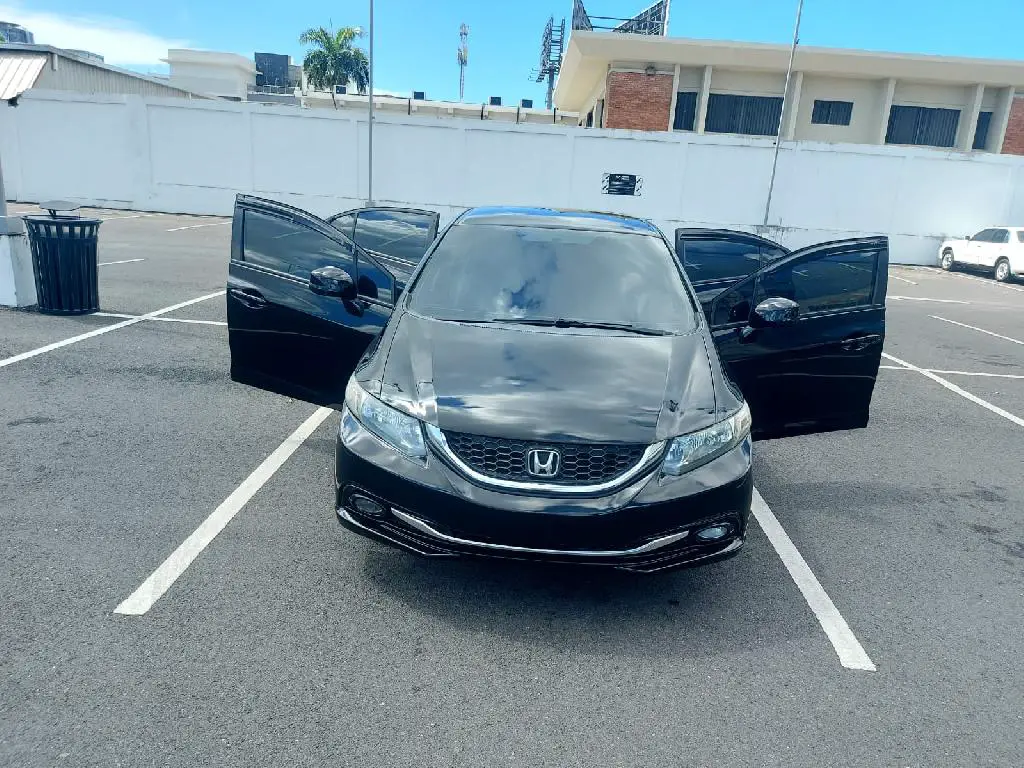 Honda Civic 2013  Foto 7271408-250505.jpg