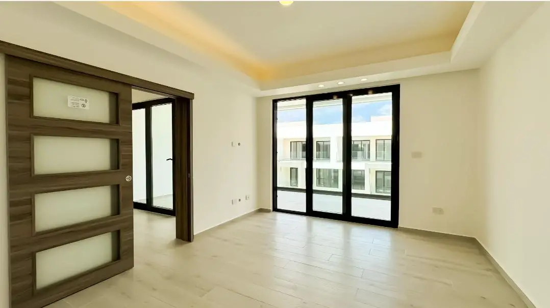 Vendo apartamento en primera línea de playa Punta Cana Foto 7273878-3.jpg