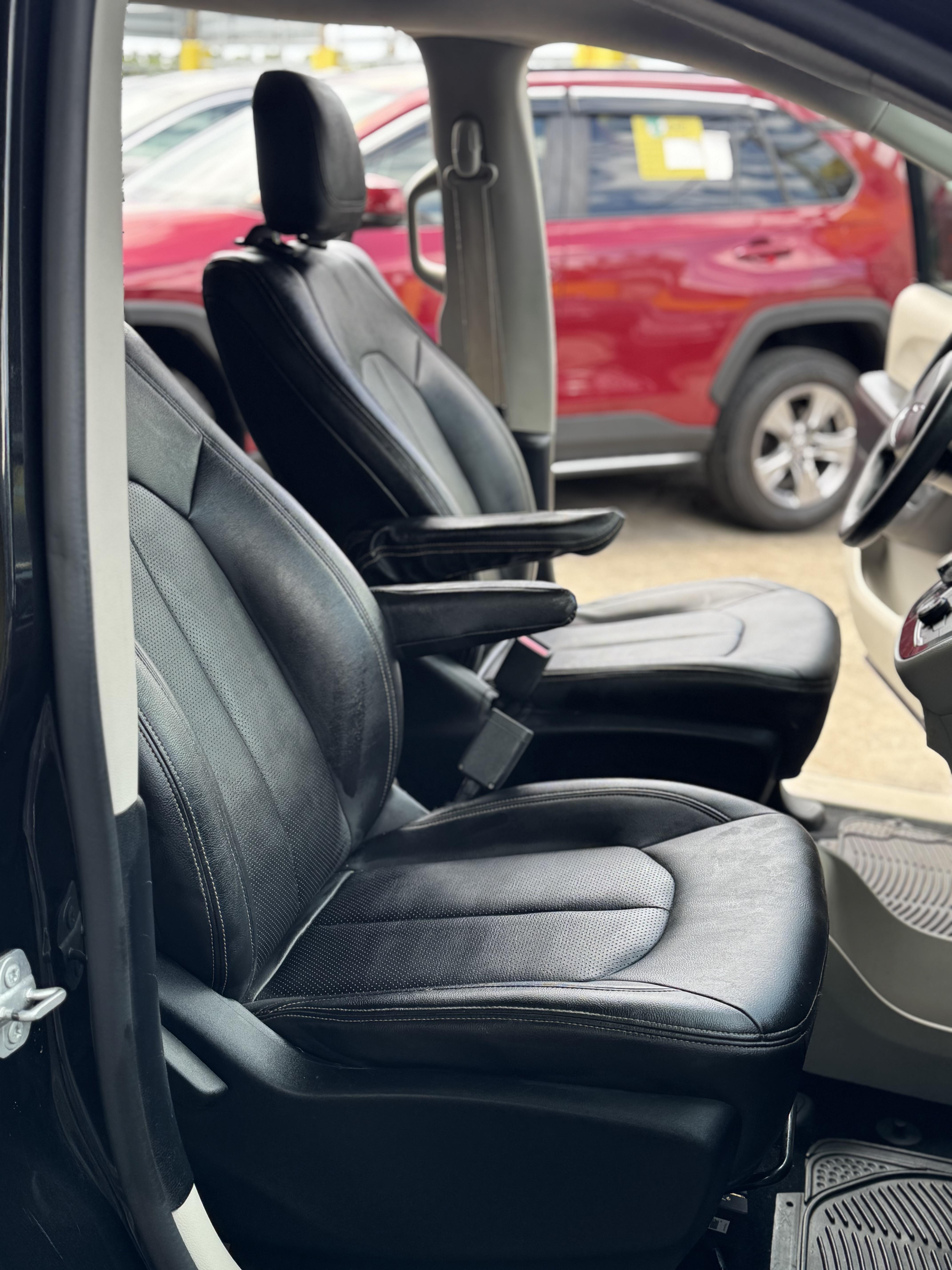 Chrysler Touring 2017  Foto 7274181-7.jpg