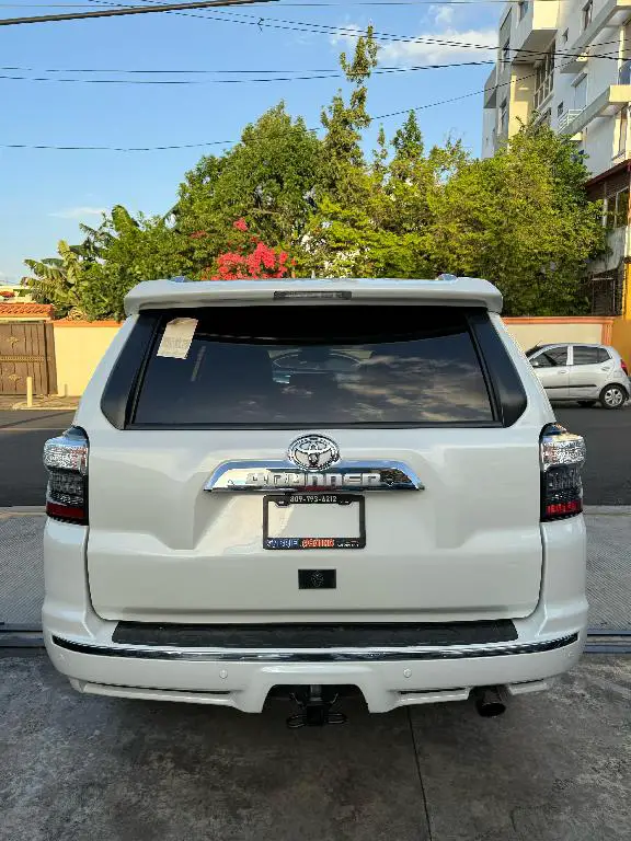 TOYOTA 4RUNNER LIMITED Foto 7274312-9.jpg