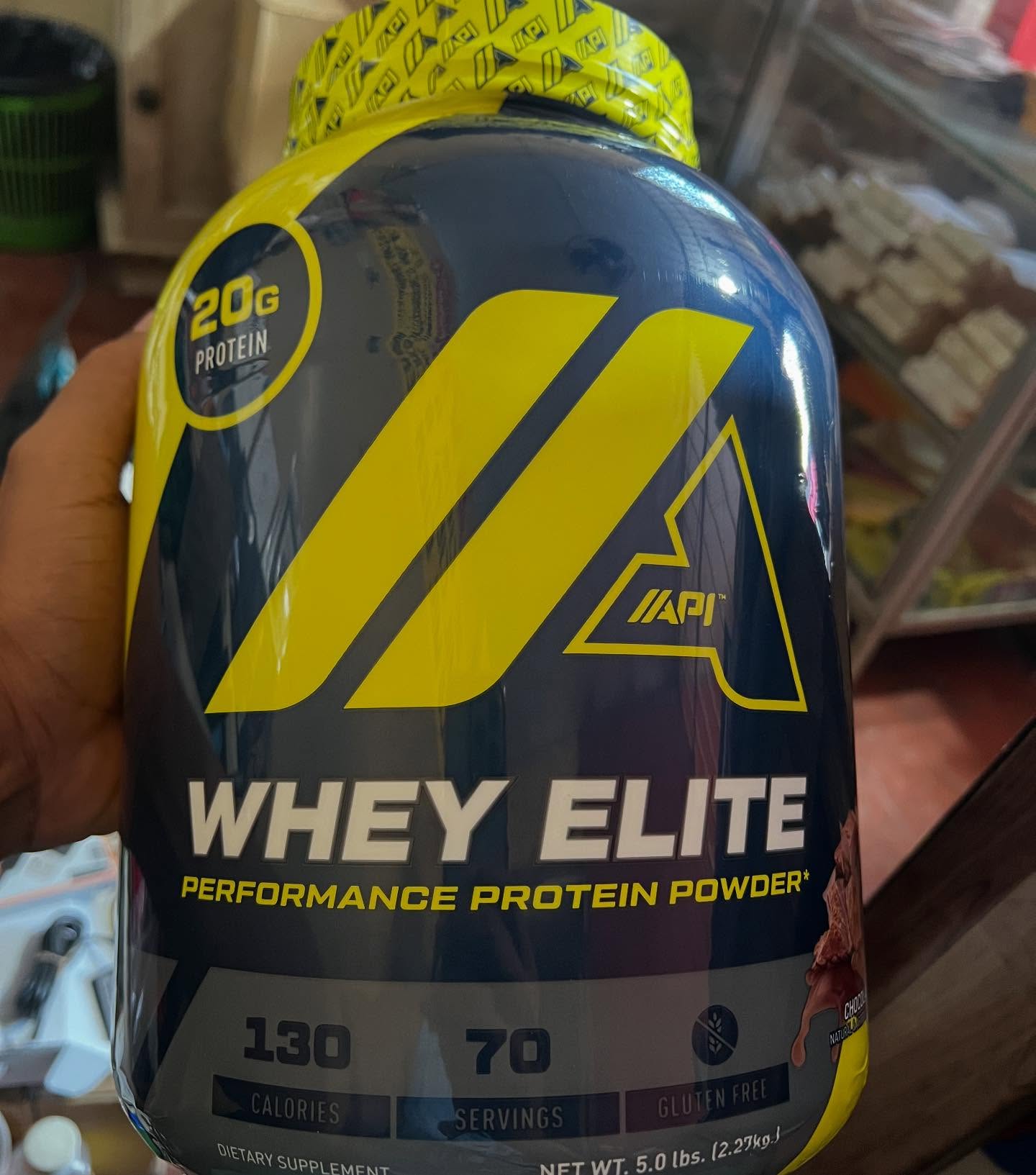 Proteína whey API Elite 5 lib 70 serv sabor chocolate 20 g de proteína Foto 7274313-1.jpg