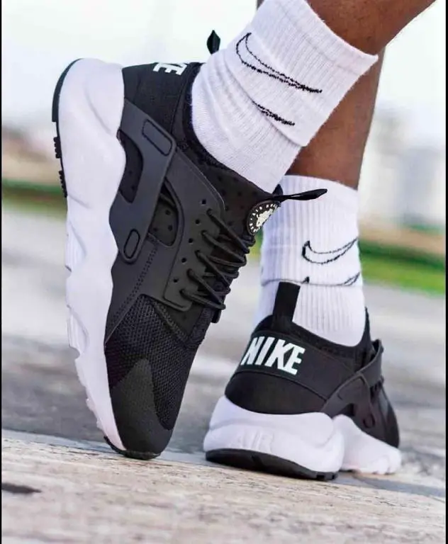 Tenis Teni Nike Air Max Huarache Ultimate 2025  Foto 7274671-1.jpg