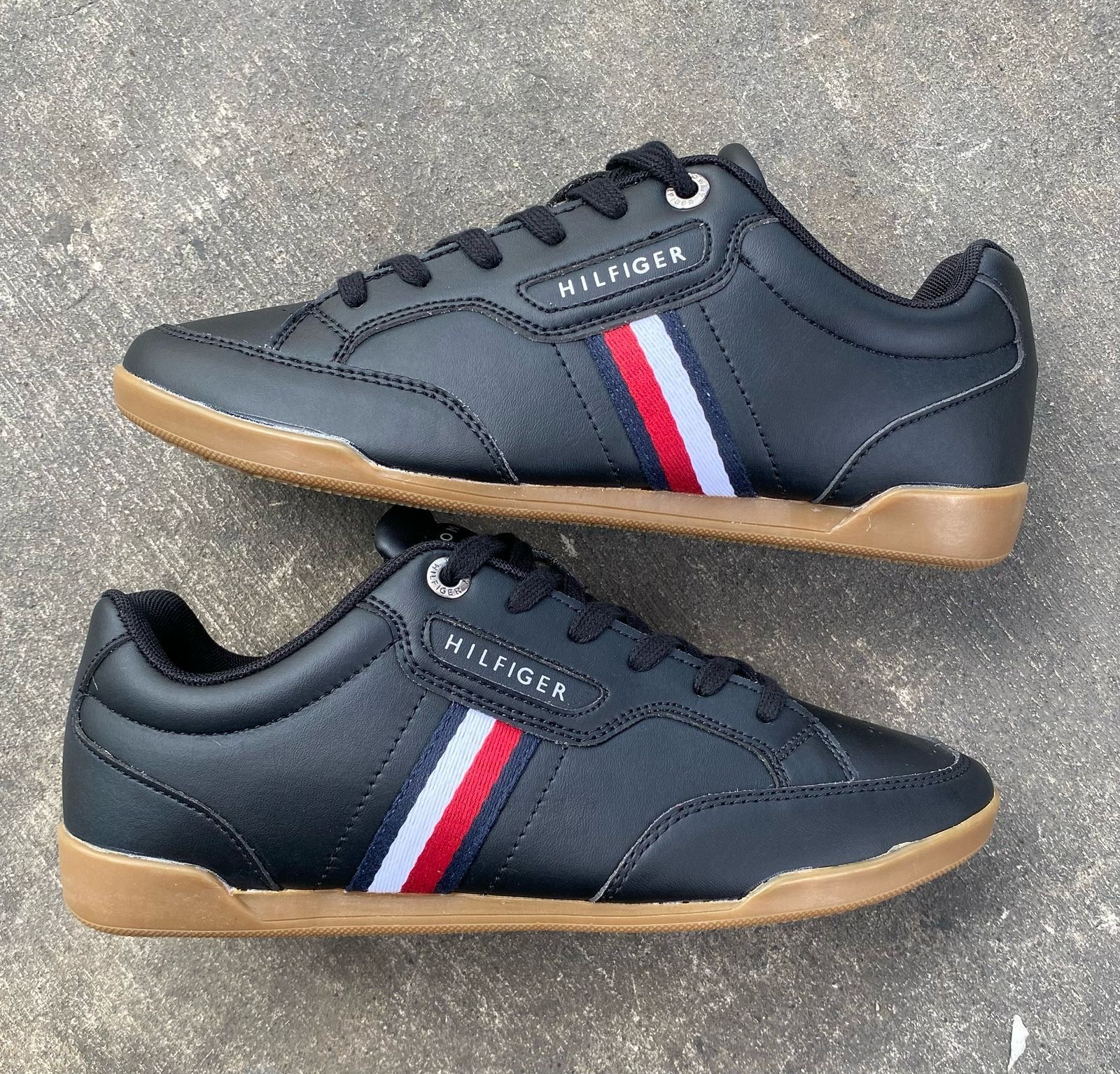 Tenis Teni Tommy Hilfiger Classic 2025 Foto 7274883-3.jpg