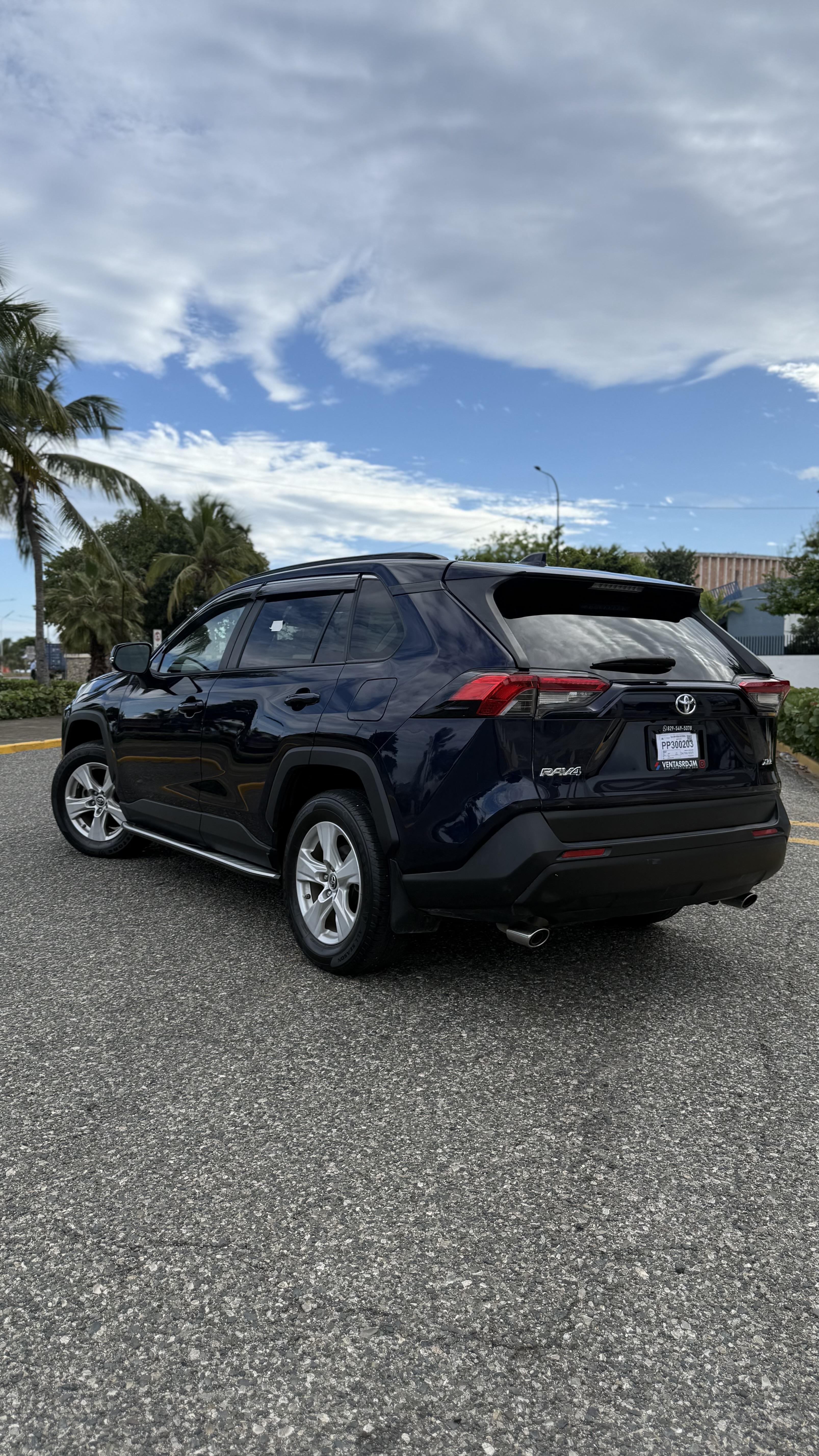 Toyota RAV4 2019 XLE FULL Foto 7275129-5.jpg