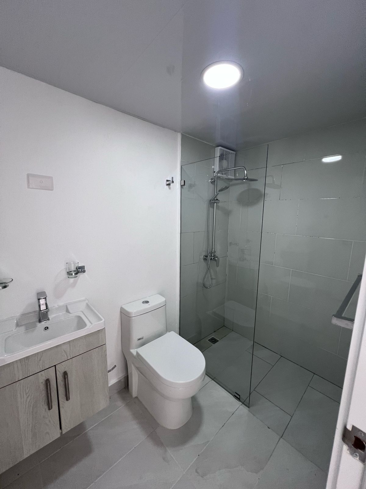 Venta de Torre de apartamentos en Reparto Panorama Foto 7275212-11.jpg