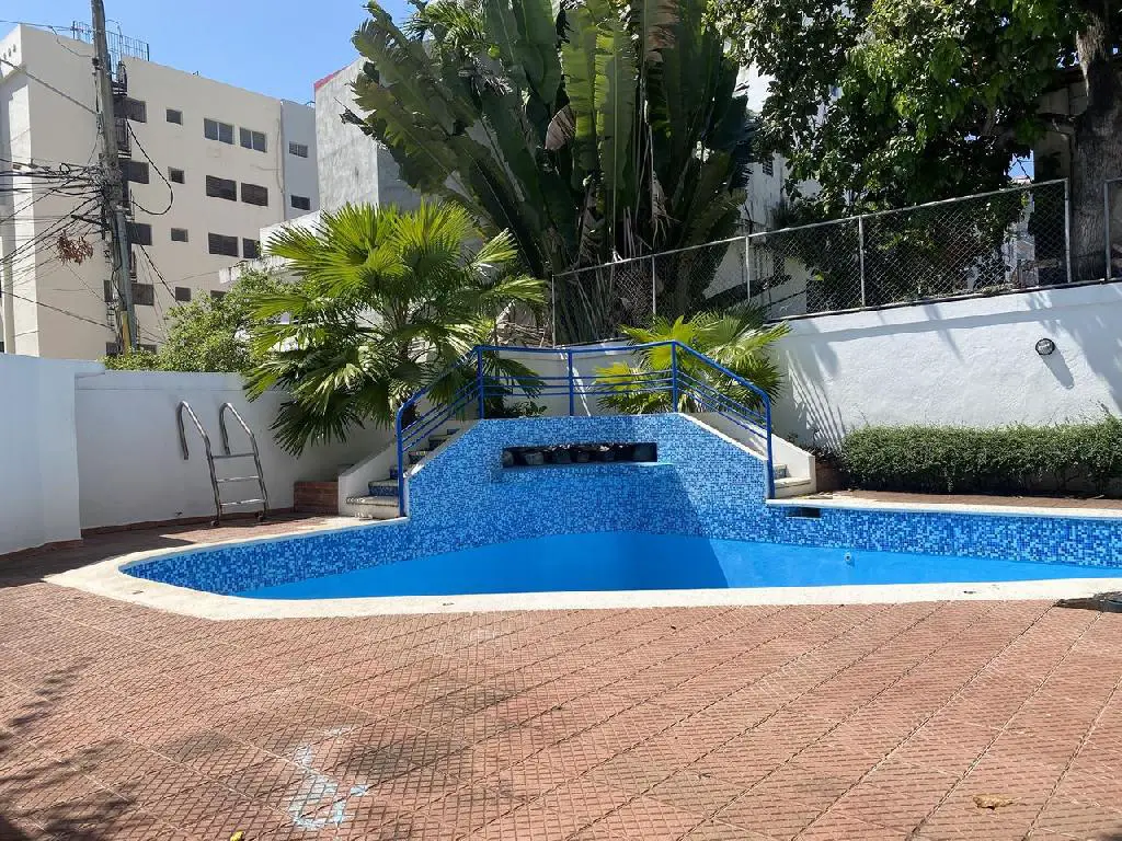Apartamento en Venta en Evaristo Morales – Remodelado Elegante y con P Foto 7275443-11.jpg