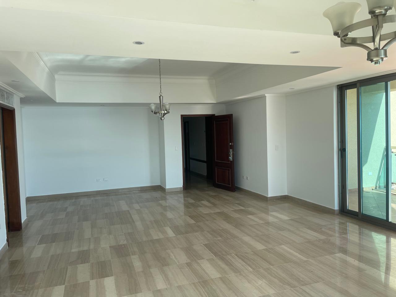 Apartamento de 2 Habitaciones en Venta en el Malecon. Foto 7275445-3.jpg