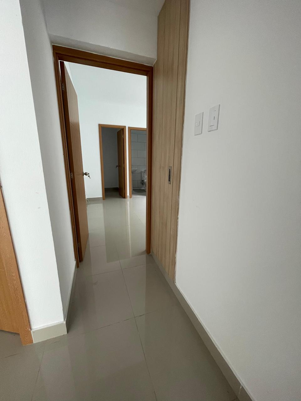 Apartamento de 3 Habitaciones en Venta en los Corales del Sur.  Foto 7275476-6.jpg