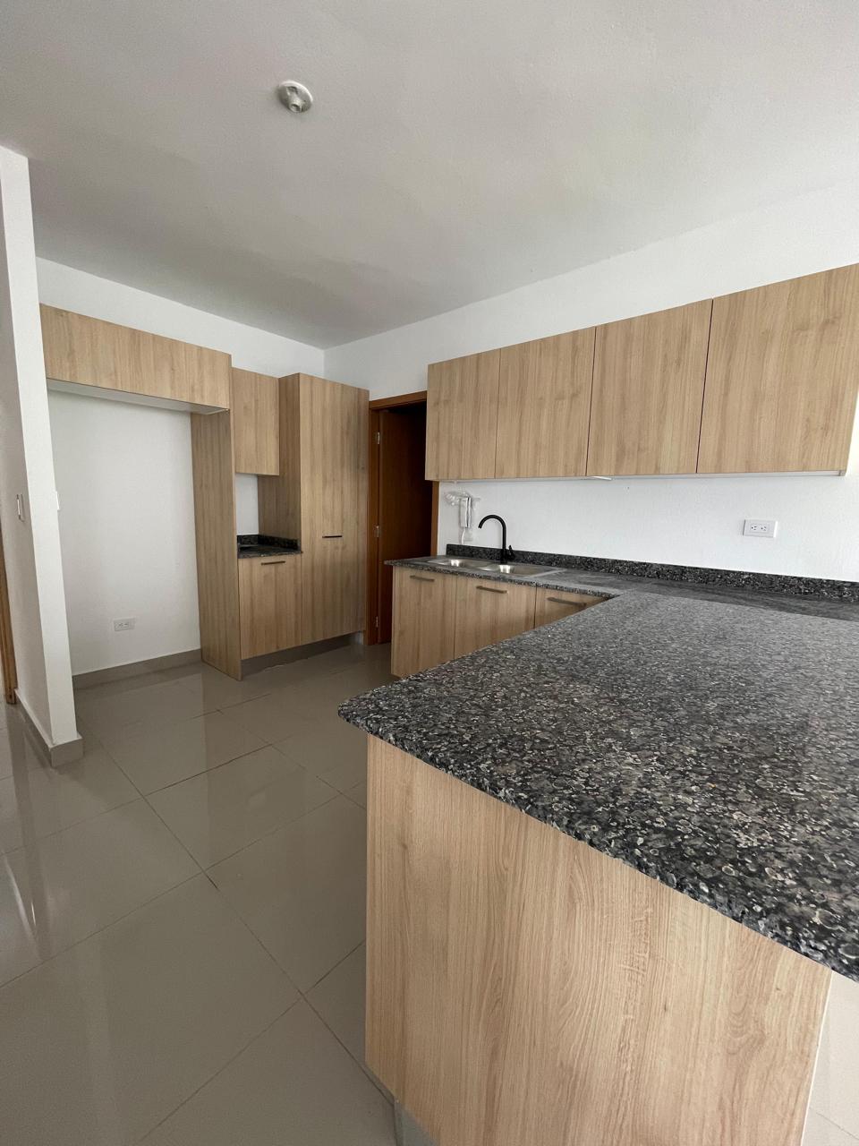 Apartamento de 3 Habitaciones en Venta en los Corales del Sur.  Foto 7275476-7.jpg