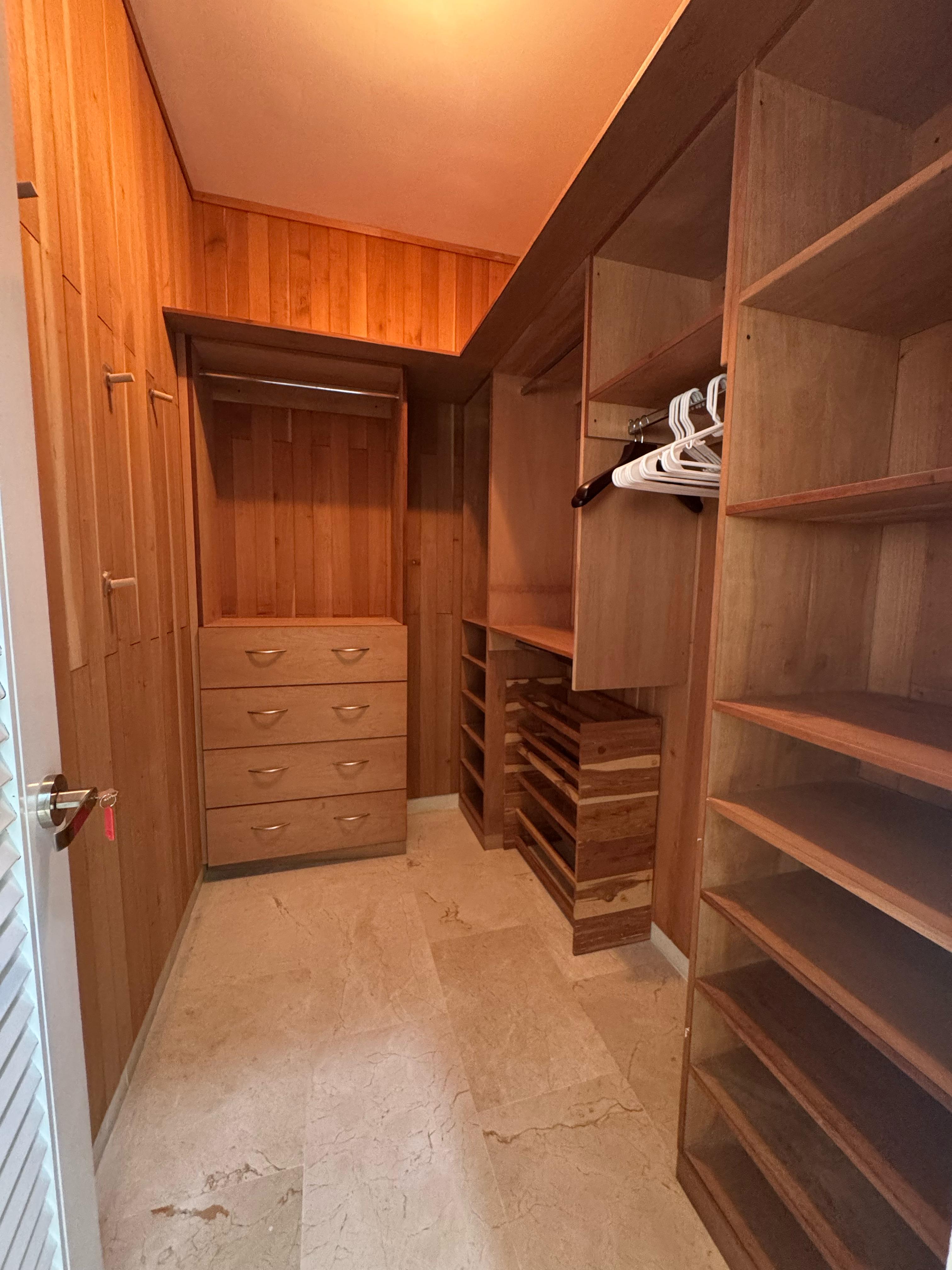 Apartamento de 3 Habitaciones en Venta en el Cacicazgos.  Foto 7275478-5.jpg