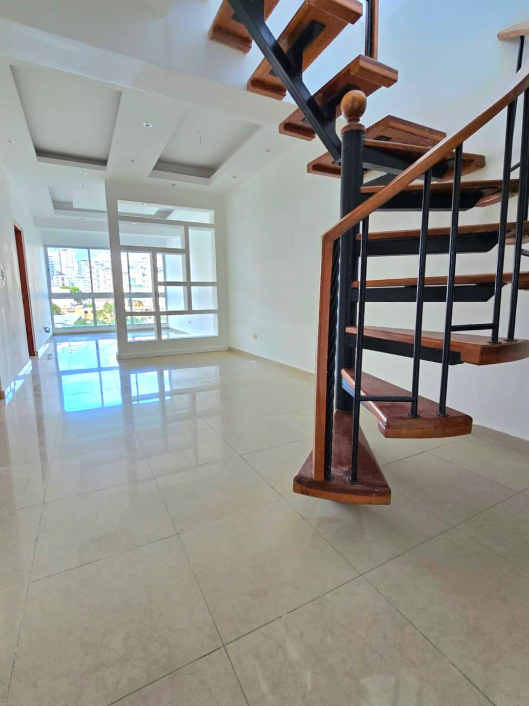 Apartamento de 4 Habitaciones en Venta en URBANIZACIÓN FERNÁNDEZ detrá Foto 7275479-4.jpg