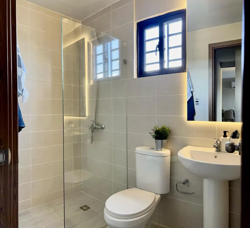 Apartamento de 3 Habitaciones en Venta en la Charles de Gaulle.   Foto 7275489-8.jpg