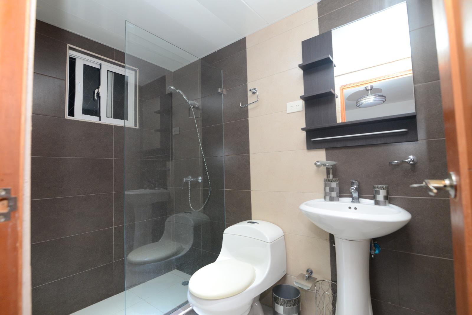 Apartamento de 3 Habitaciones en Venta en la Charles de Gaulle.  Foto 7275490-7.jpg