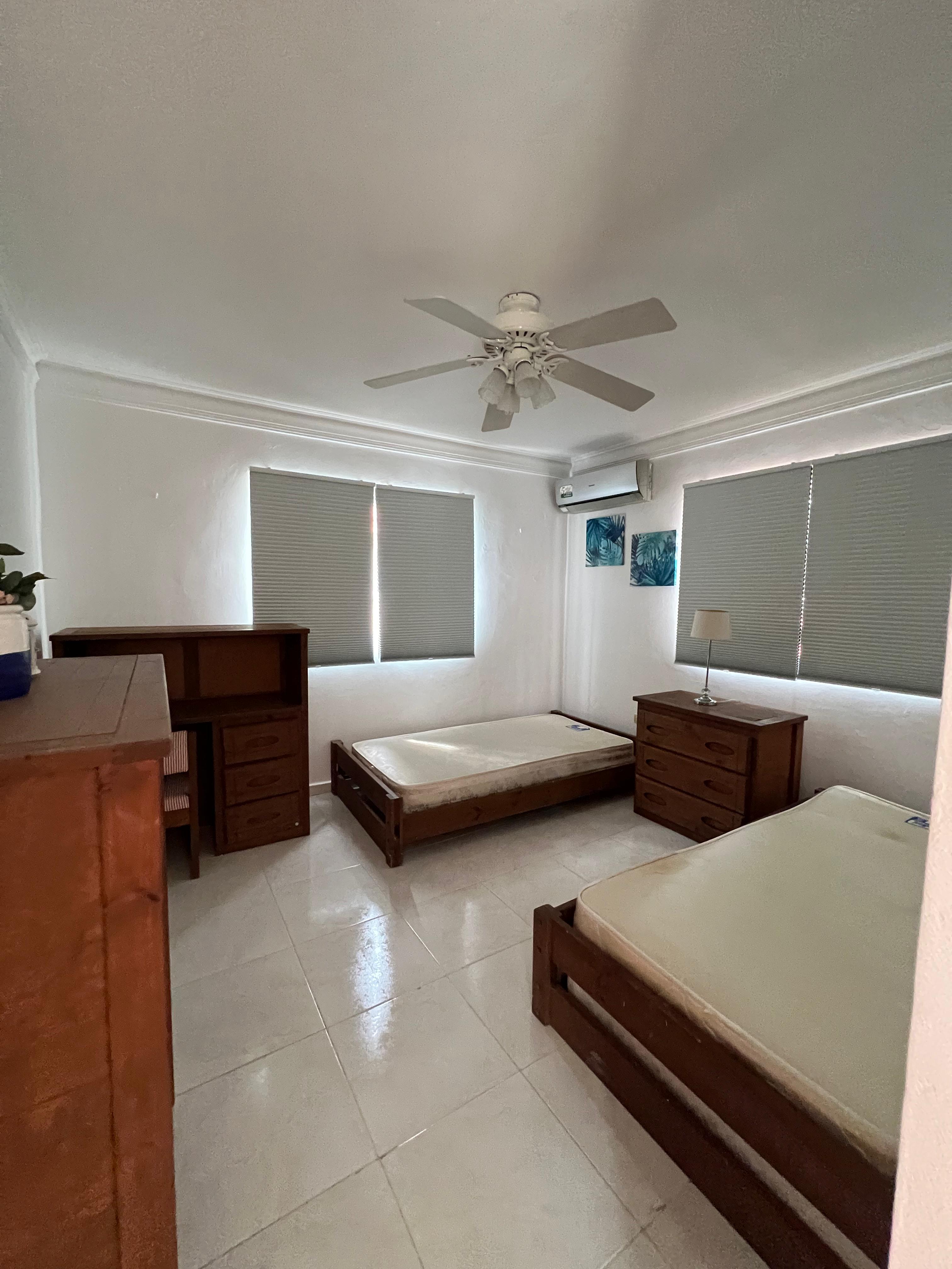 Villa de 3 Habitaciones en Venta en Juan Dolió.  Foto 7275619-4.jpg