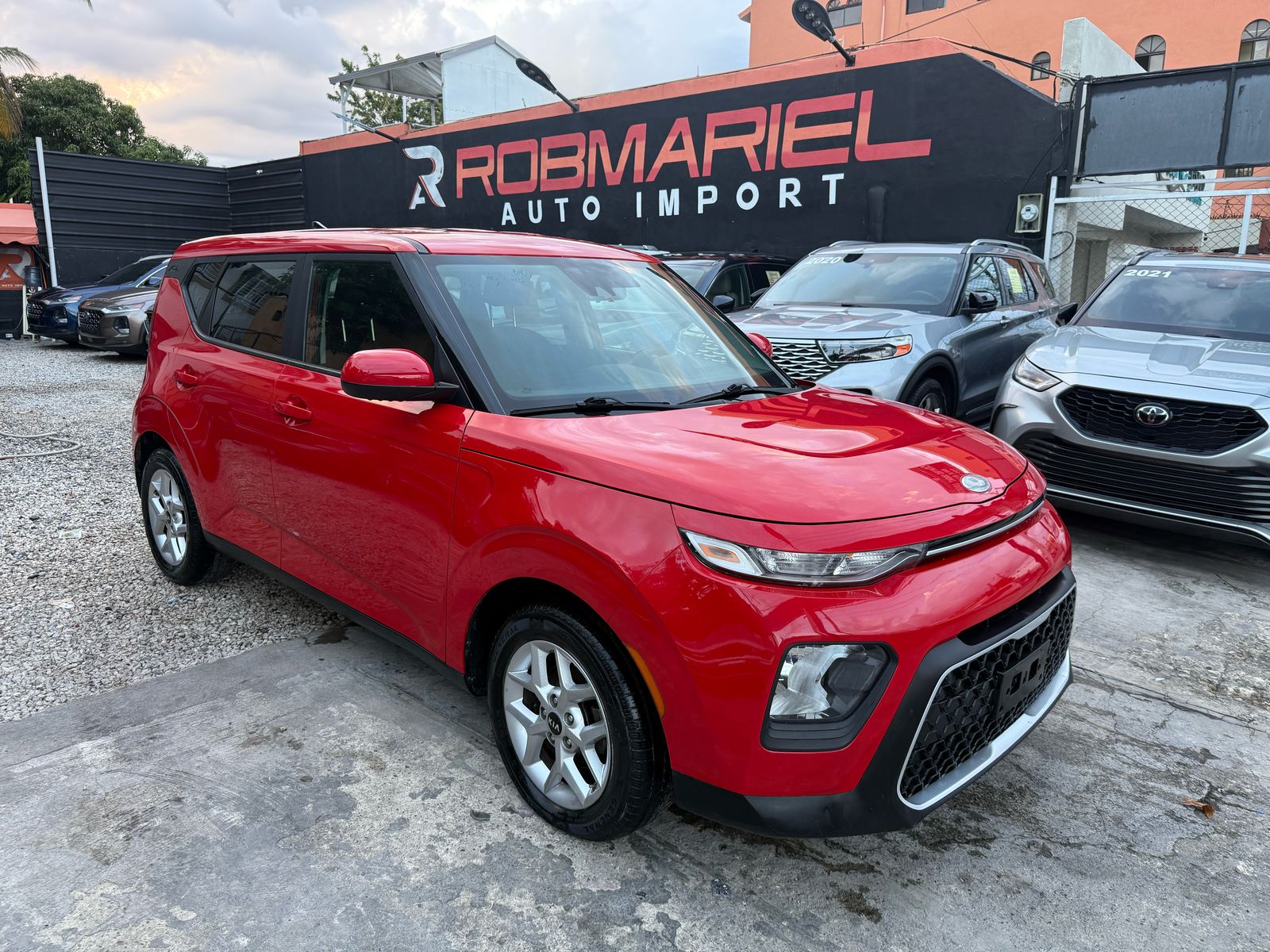 KIA SOUL S 2020 ROJA RECIEN IMPORTADO Foto 7275820-1.jpg