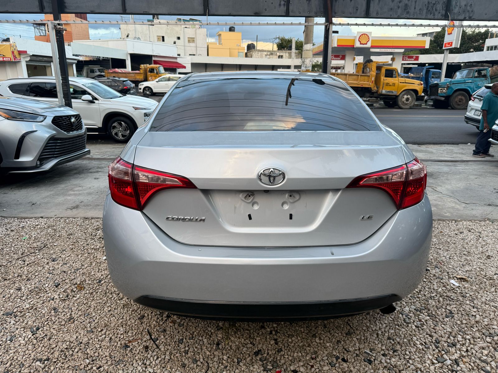 TOYOTA COROLLA LE 2019 GRIS PLATA RECIEN IMPORTADO Foto 7275821-6.jpg