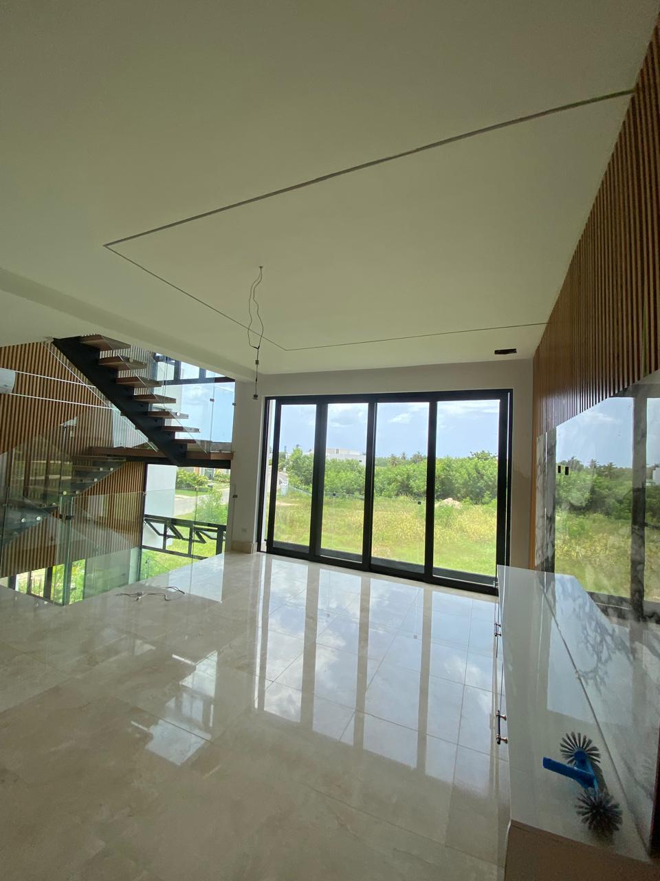 Vendo villa frente al campo de golf en Playa Nueva Romana Foto 7276217-2.jpg