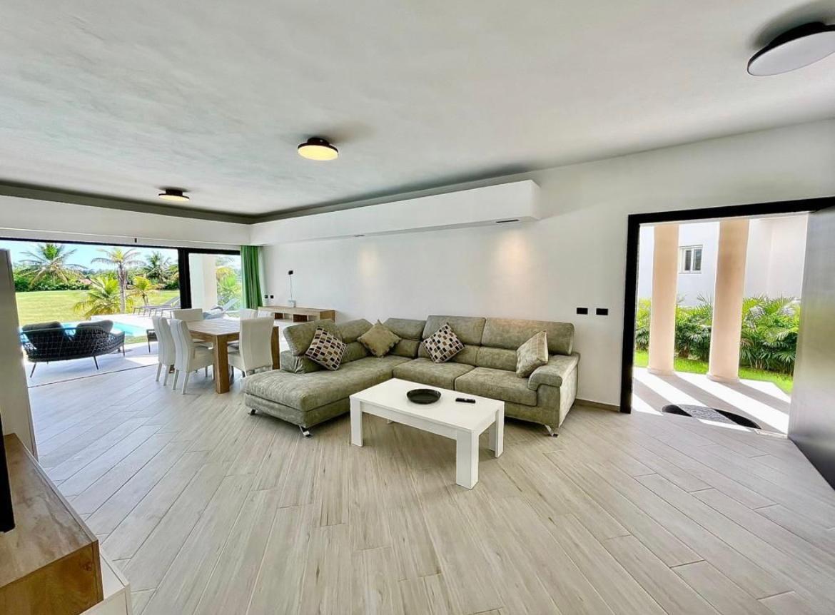Vendo urbanización exclusiva de villas en Playa Nueva Romana Foto 7276219-8.jpg