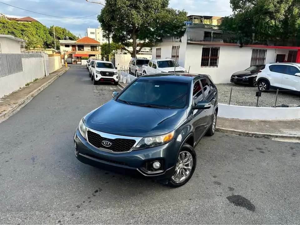 KIA SORENTO 2011 Foto 7276288-7.jpg