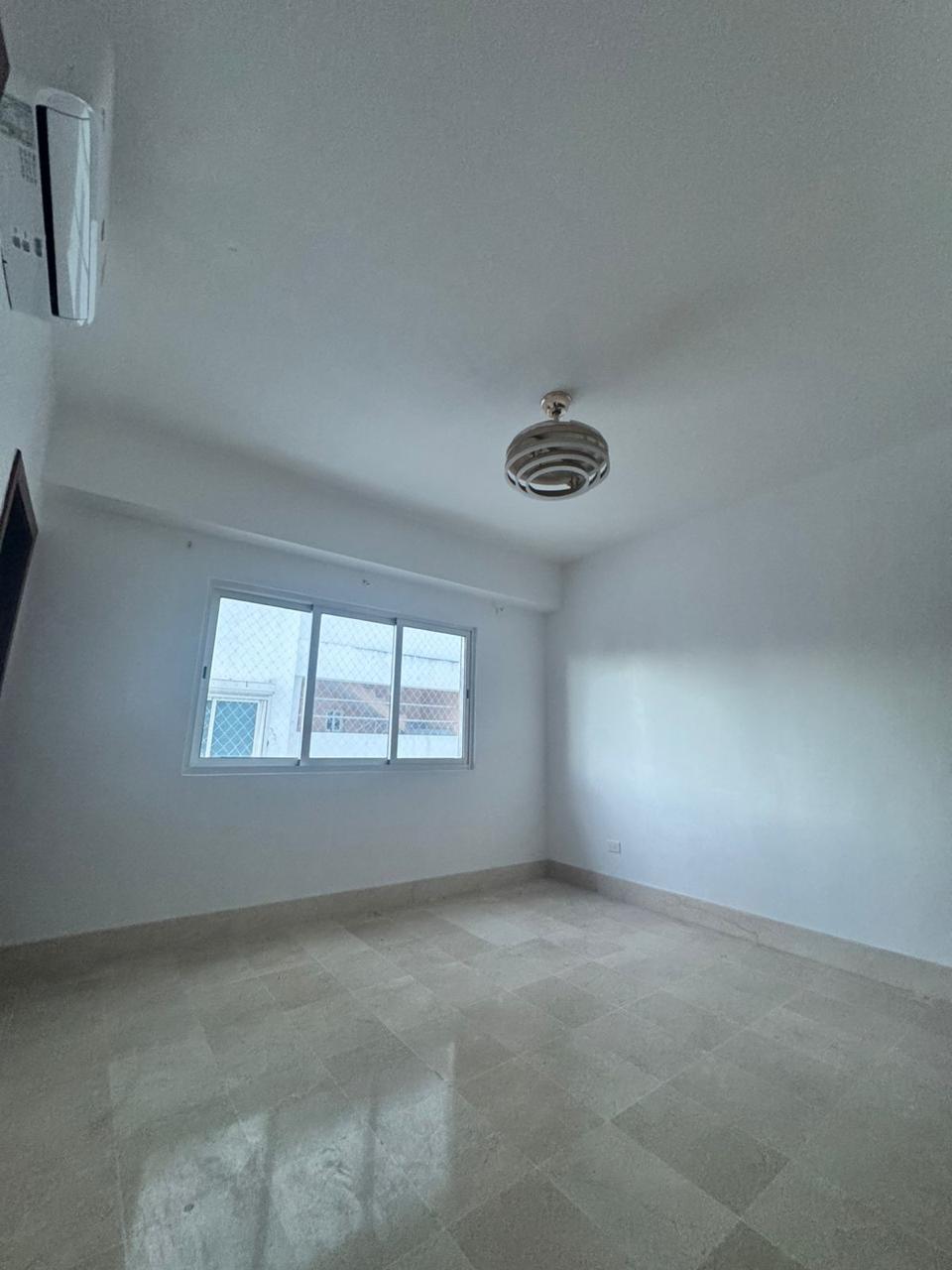 Vendo Apto en Torre moderna  del  VERGEL  147 Mts.2 2 HABS 5to Piso ME Foto 7276329-13.jpg