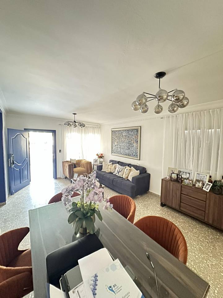 Casa en Altos de Arroyo Hondo 3 habitaciones 2 baños Foto 7276440-20.jpg