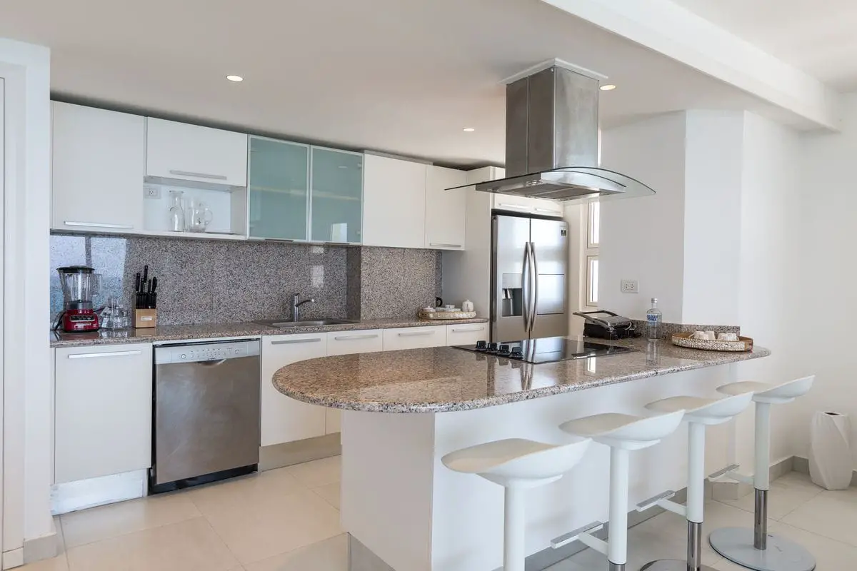 Vendo lujoso apartamento ubicado en Marbella Juan Dolió Foto 7276478-2.jpg