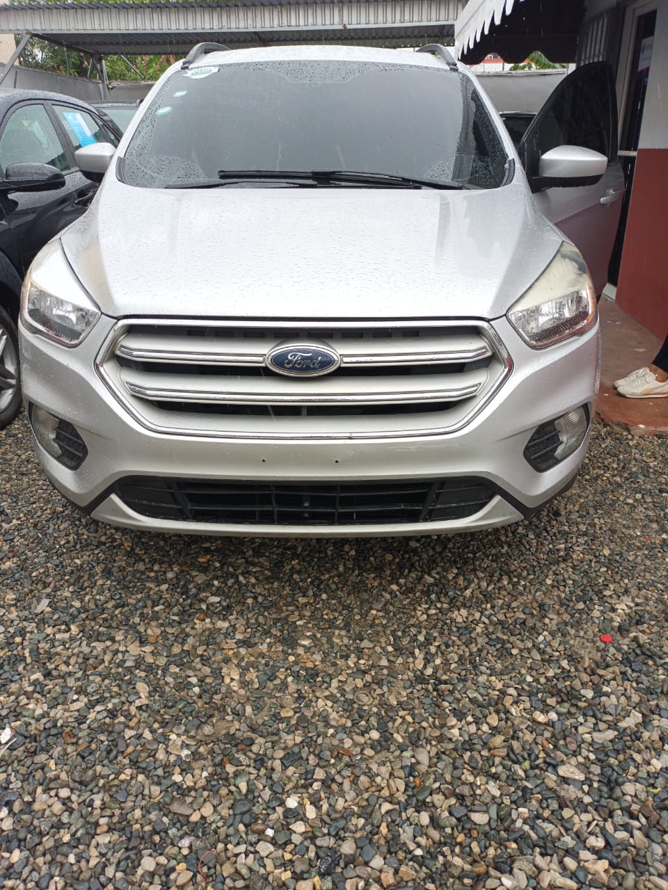 FORD ESCAPE 2018 Foto 7276492-1.jpg