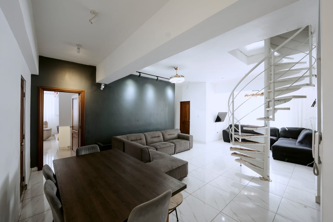 Apartamento de 3 Habitaciones en Venta en la Av. Independencia.  Foto 7276672-1.jpg