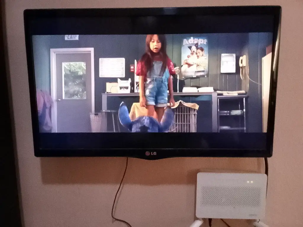 Televisor Plano Led de 24 pulgadas Foto 7276771-3.jpg