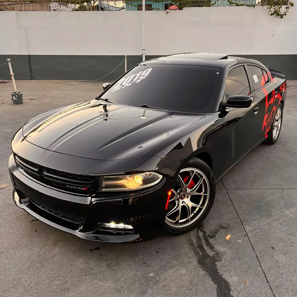 Dodge Charger SXT 2019 Foto 7276901-2.jpg