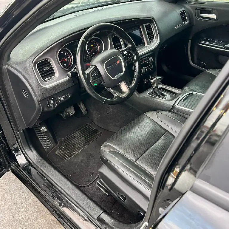 Dodge Charger SXT 2019 Foto 7276901-8.jpg