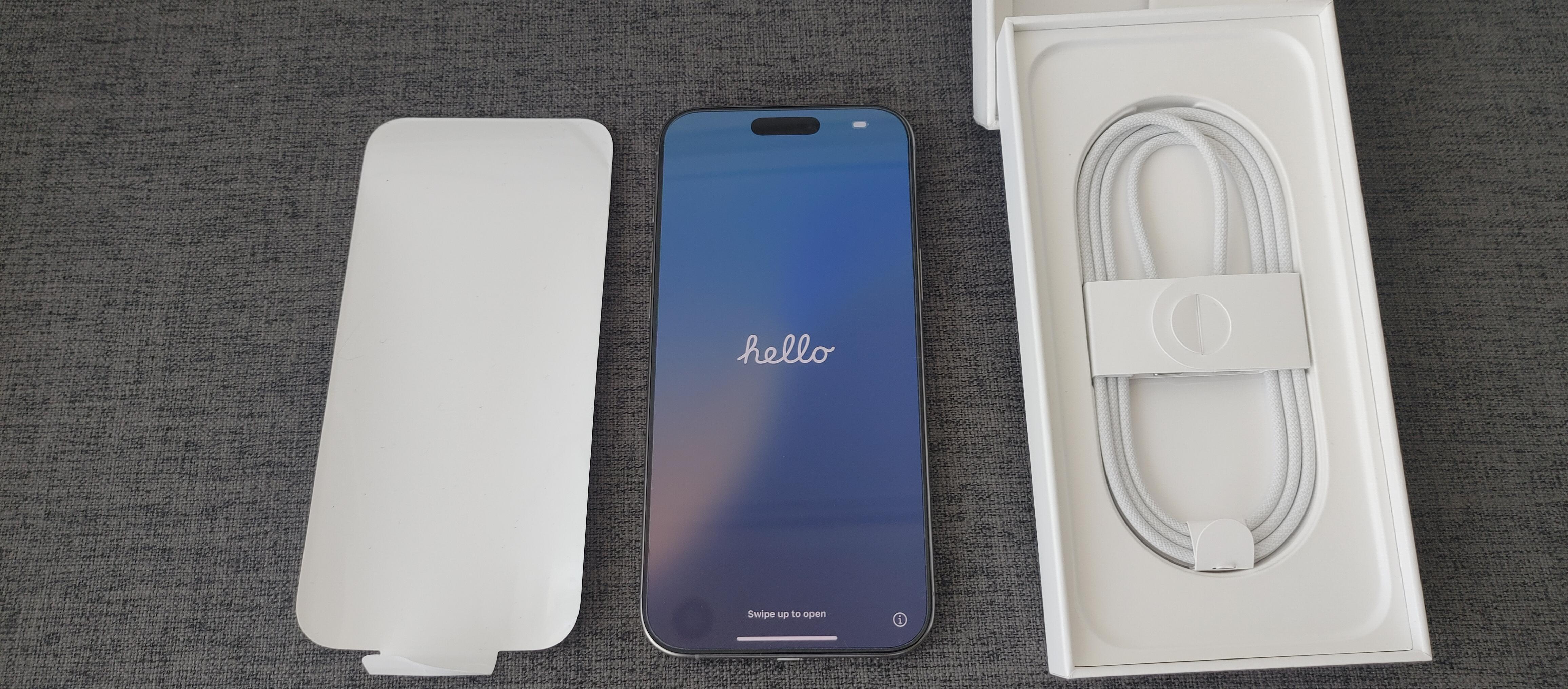 Iphone 16 pro max 256 gb Foto 7276910-3.jpg