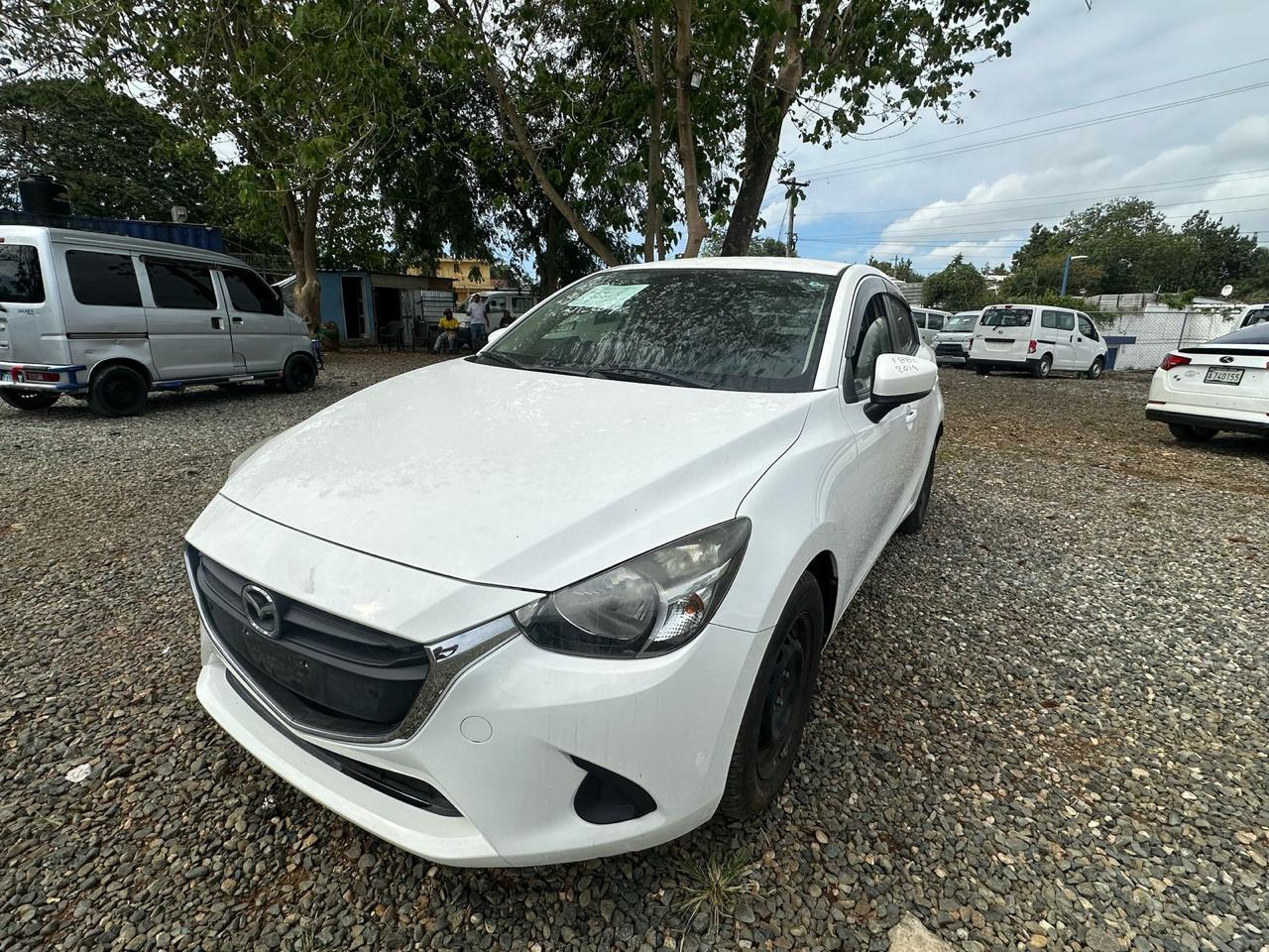 Mazda Demio 2019 impecable Foto 7276944-1.jpg