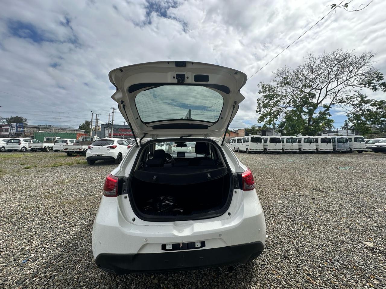 Mazda Demio 2019 impecable Foto 7276944-8.jpg