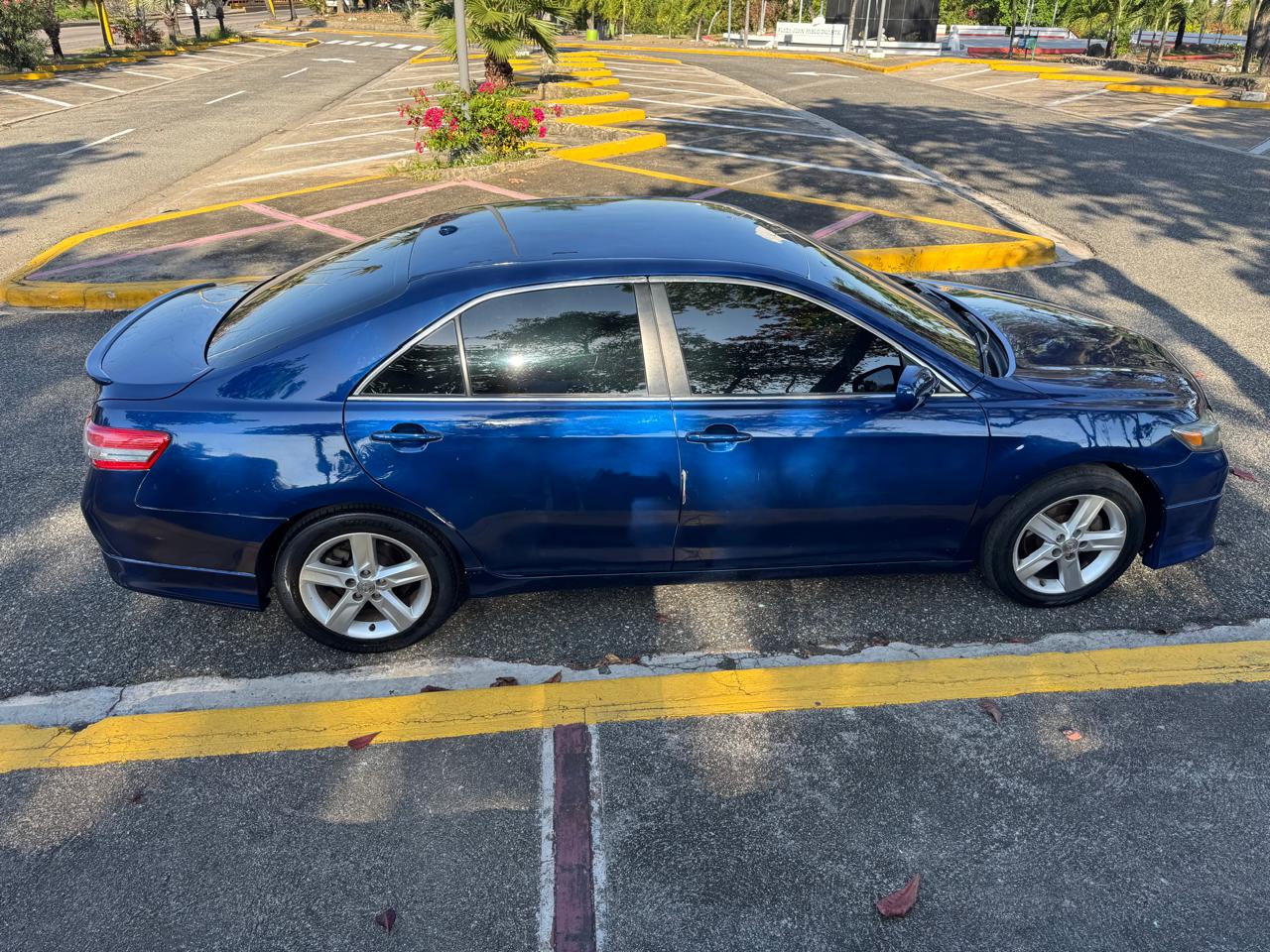 Toyota Camry 2010 XLE Foto 7276945-5.jpg