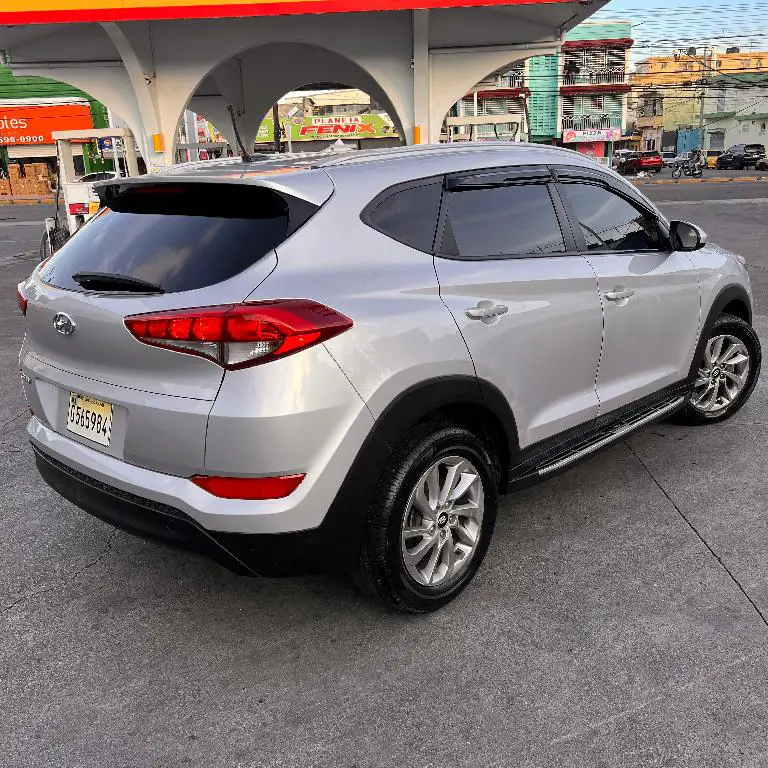 Hyundai Tucson SE 2016 Foto 7277069-6.jpg
