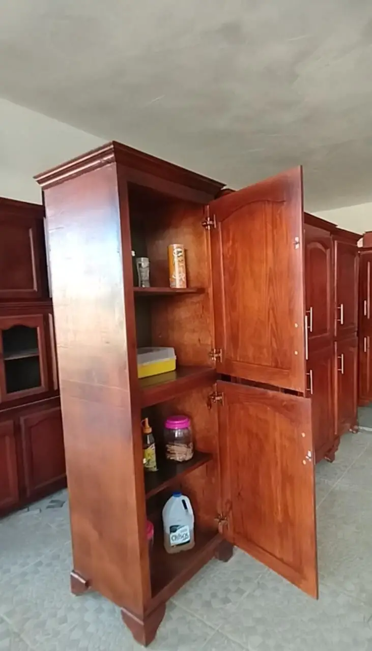 Alacena de cocina en madera  Foto 7277097-4.jpg