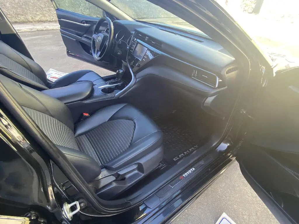 Toyota Camry SE 2020 Foto 7277116-3.jpg