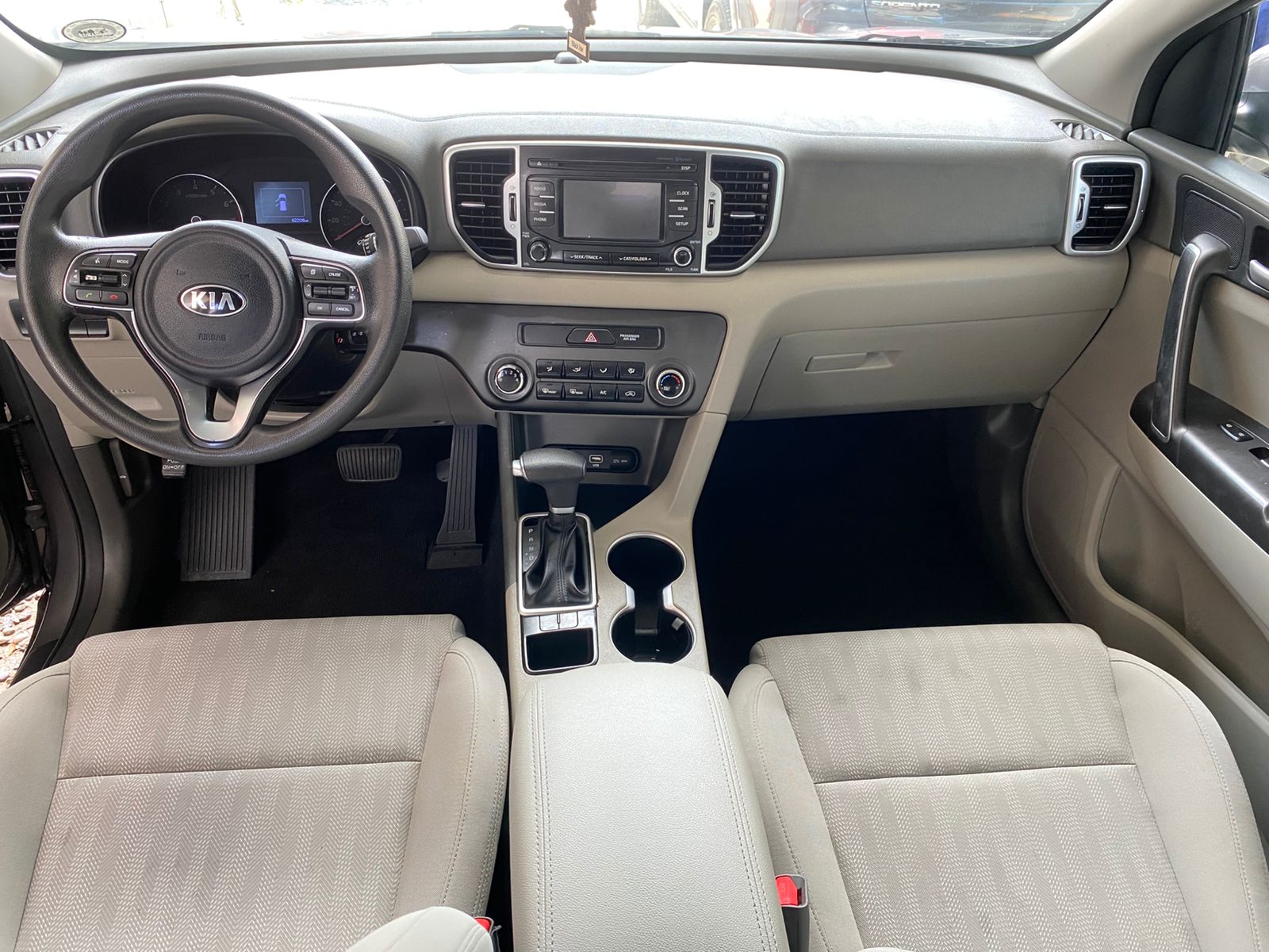 KIA SPORTAGE LX 2019  Foto 7277149-6.jpg