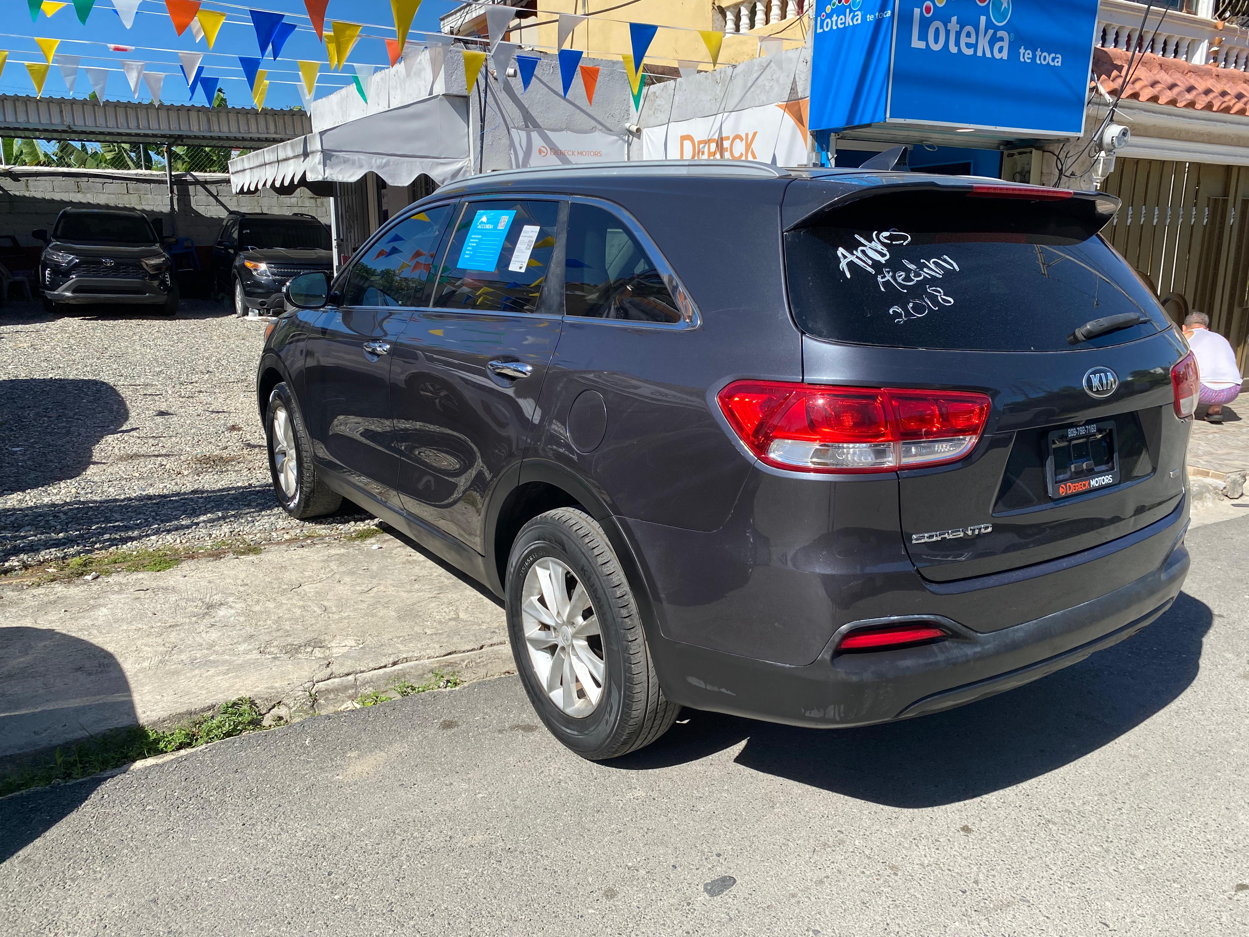 KIA SORENTO LX 2018 Foto 7277150-3.jpg