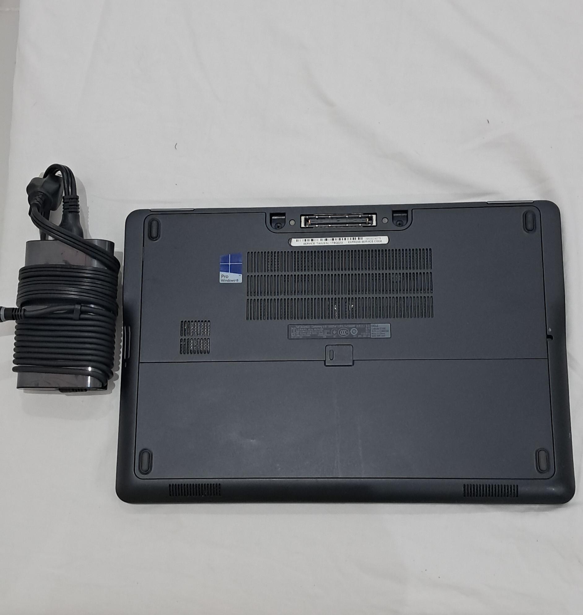 Laptop Dell 7250 i5 256GB SSD 12Gb RAM Foto 7277226-3.jpg